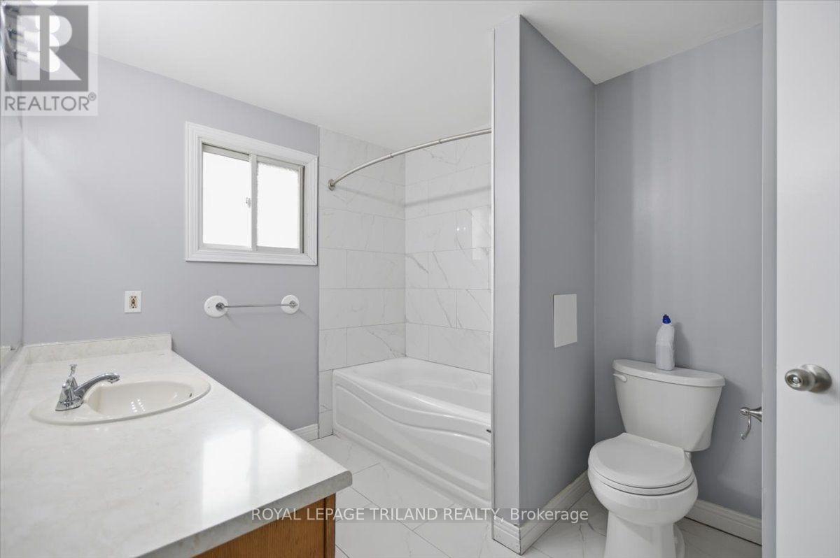 5 - 4 Chepstow Gate, London North, Ontario  N6G 3S7 - Photo 11 - X13710734