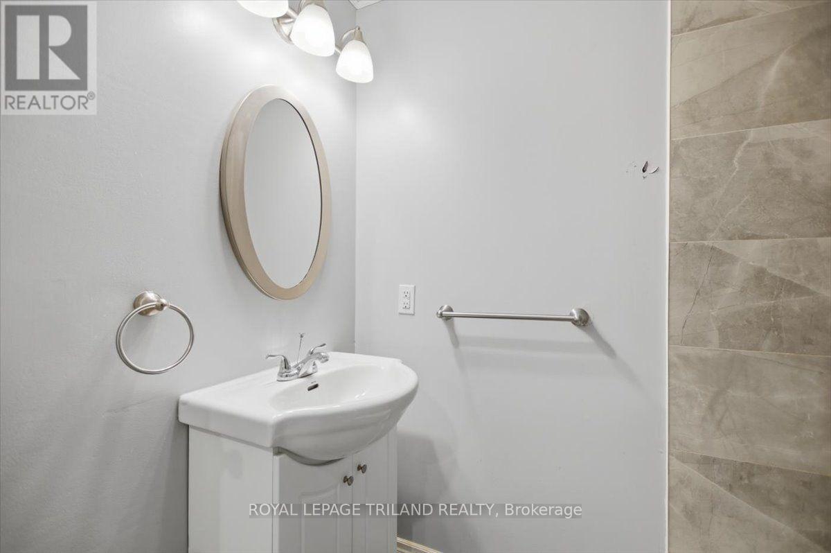 3 - 4 Chepstow Gate, London North, Ontario  N6G 3S7 - Photo 18 - X13710740