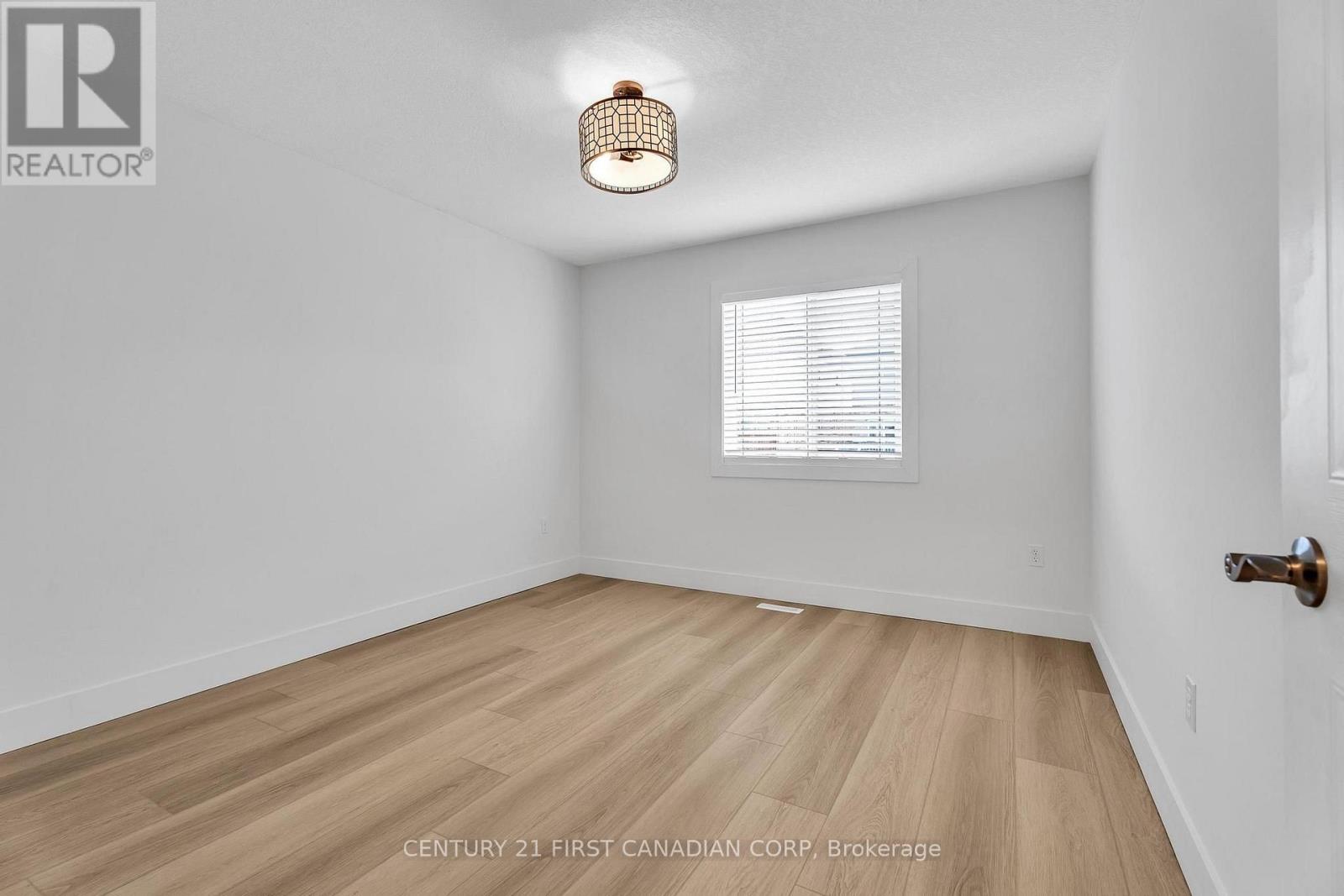 799 Oakcrossing Road, London North, Ontario  N6H 5V9 - Photo 29 - X13710894
