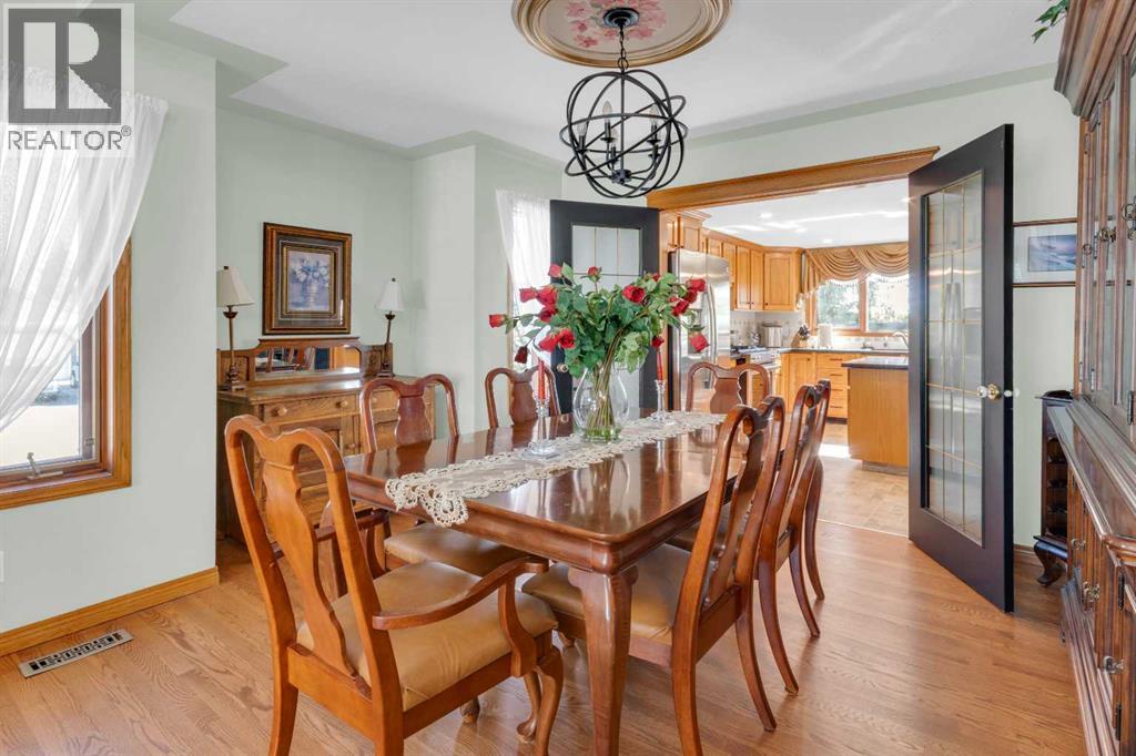 4 Hamptons Heath Nw, Calgary, Alberta  T3A 5E8 - Photo 5 - A2316726