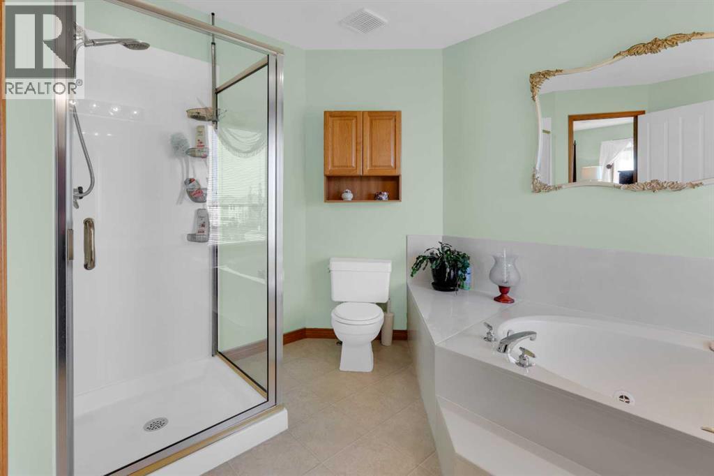 4 Hamptons Heath Nw, Calgary, Alberta  T3A 5E8 - Photo 27 - A2316726