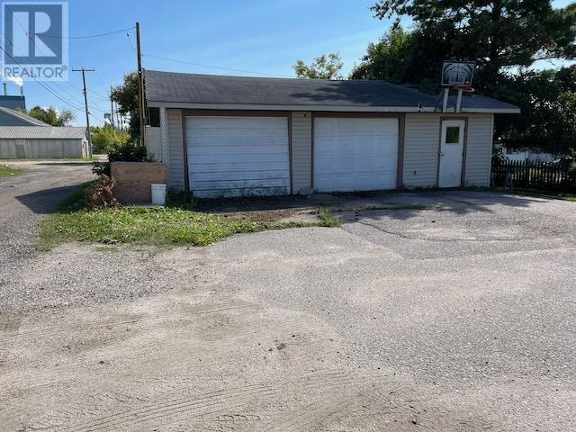 142 Third St, Dryden, Ontario  P8N 2V7 - Photo 22 - TB2602512