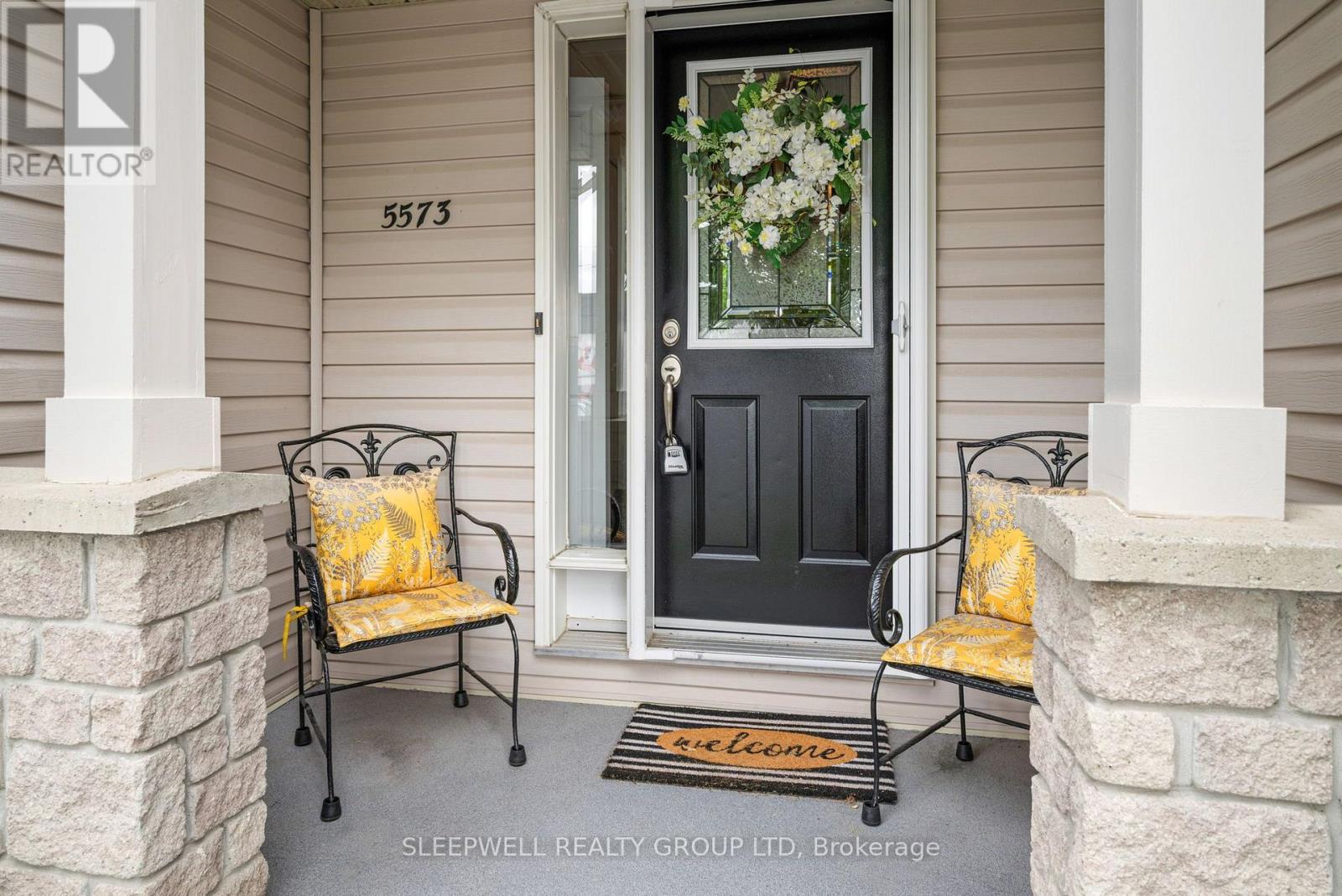 5573 Doctor Leach Drive, Ottawa, Ontario  K4M 1L7 - Photo 3 - X13710852