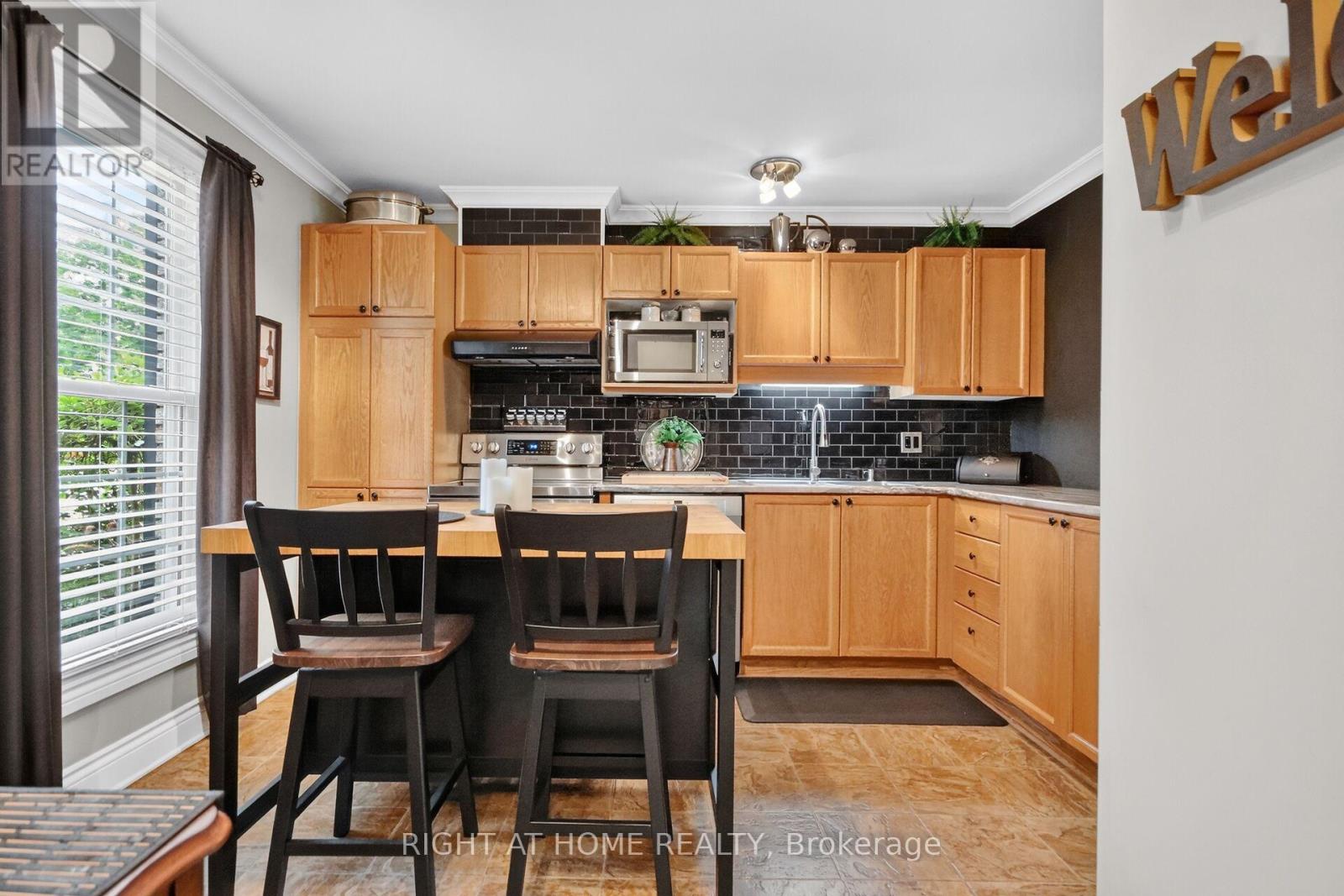 192 Monterey Drive, Ottawa, Ontario  K2H 7A8 - Photo 6 - X13710880
