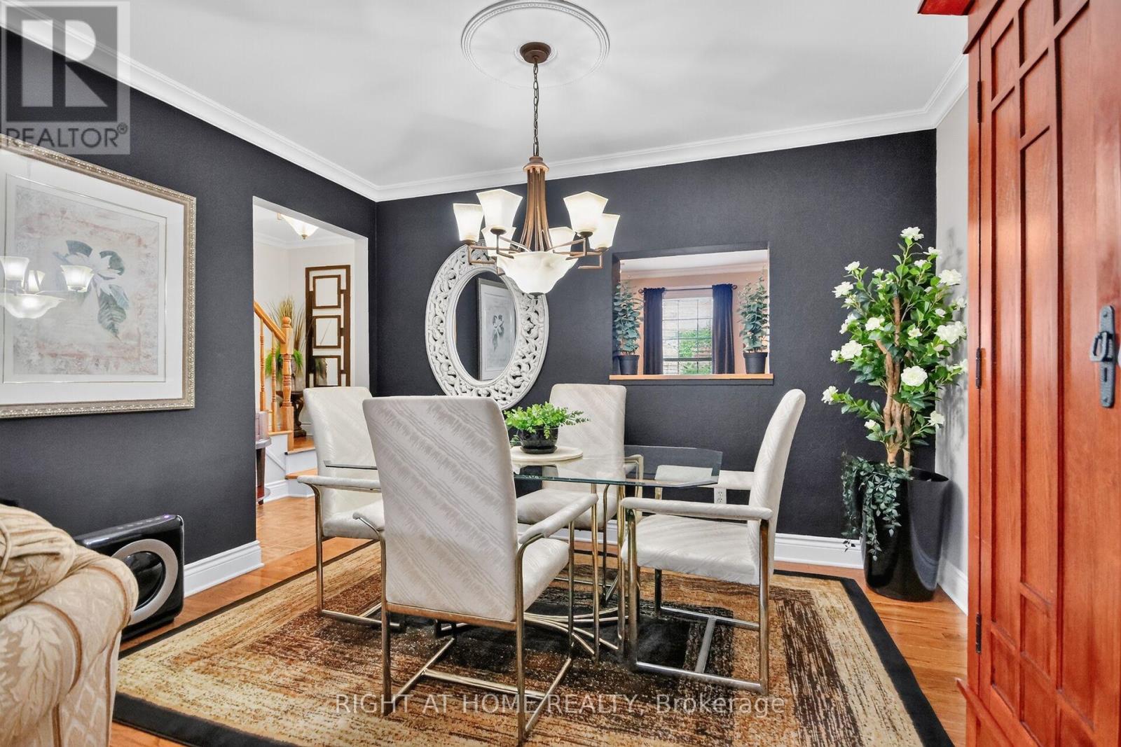 192 Monterey Drive, Ottawa, Ontario  K2H 7A8 - Photo 8 - X13710880