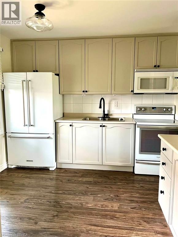 62 Tivoli Drive Unit# 50, Hamilton, Ontario  L9C 2E4 - Photo 3 - 40857831