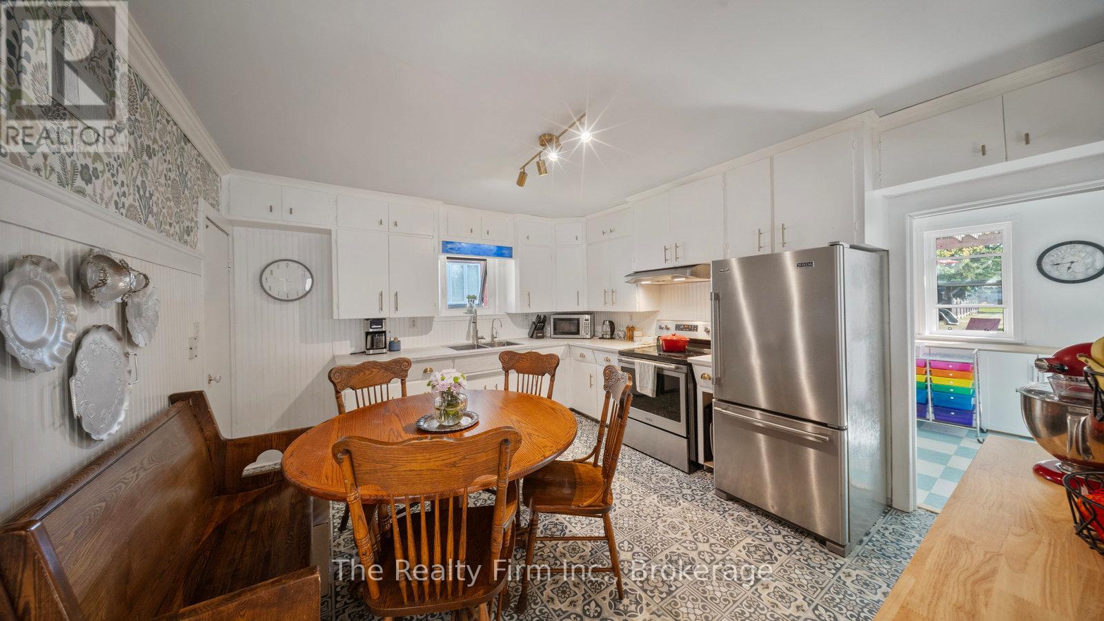 94 Woodstock Street N, East Zorra-Tavistock, Ontario  N0B 2R0 - Photo 14 - X13710766
