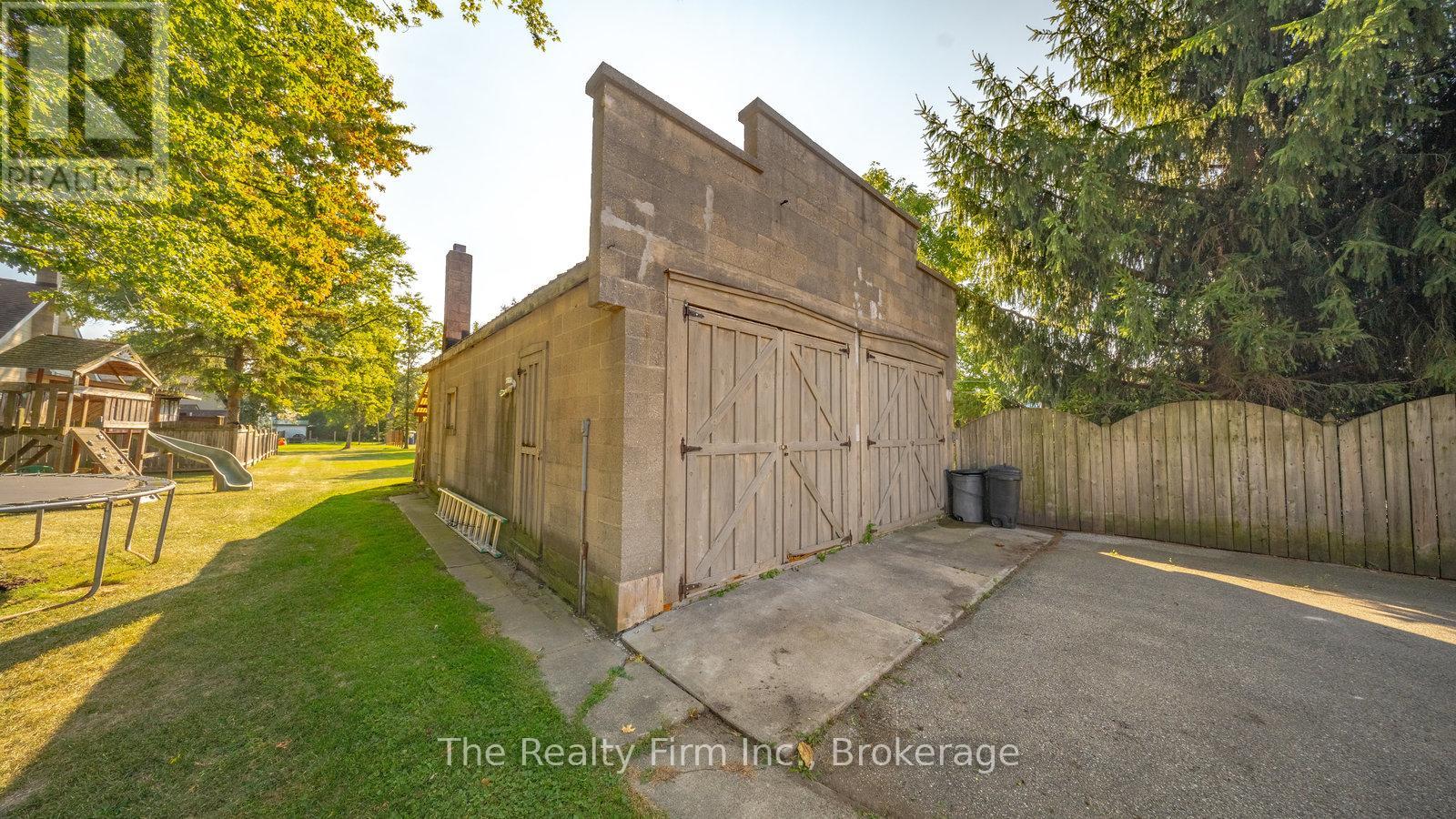 94 Woodstock Street N, East Zorra-Tavistock, Ontario  N0B 2R0 - Photo 38 - X13710766