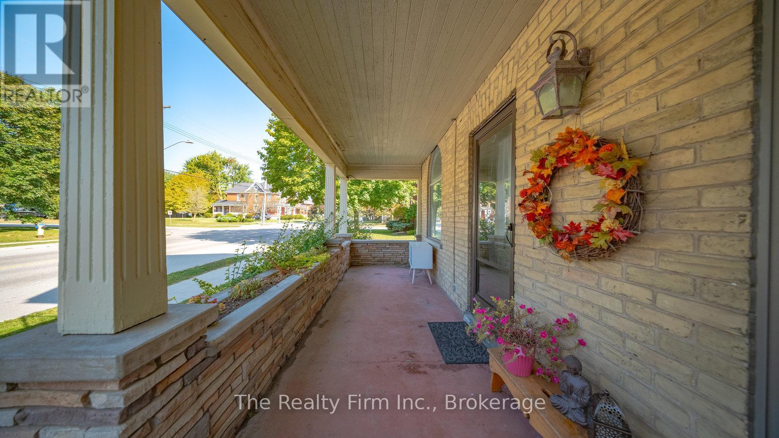 94 Woodstock Street N, East Zorra-Tavistock, Ontario  N0B 2R0 - Photo 7 - X13710766