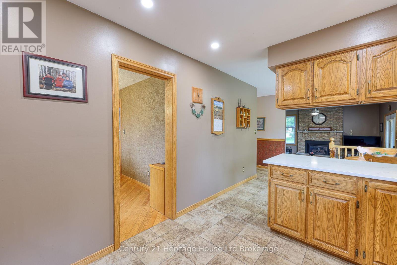 81 Glenn Avenue N, South-West Oxford, Ontario  N4S 7V6 - Photo 12 - X13710808