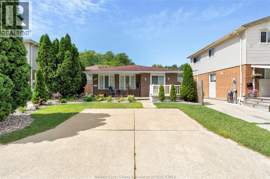 1273 Aire Place, Windsor, Ontario N8S 4E3 - Photo 2 - 26020751