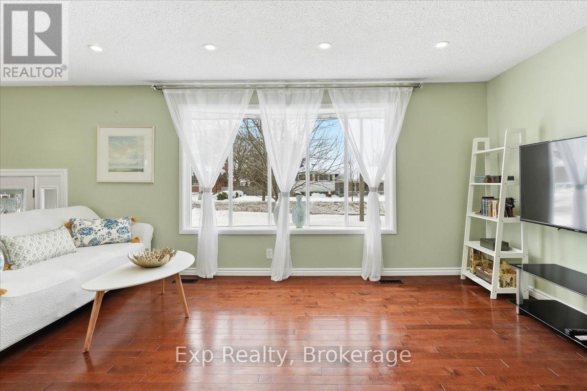 15 Thorncliffe Drive, Belleville, Ontario  K8P 4L3 - Photo 8 - X13578584