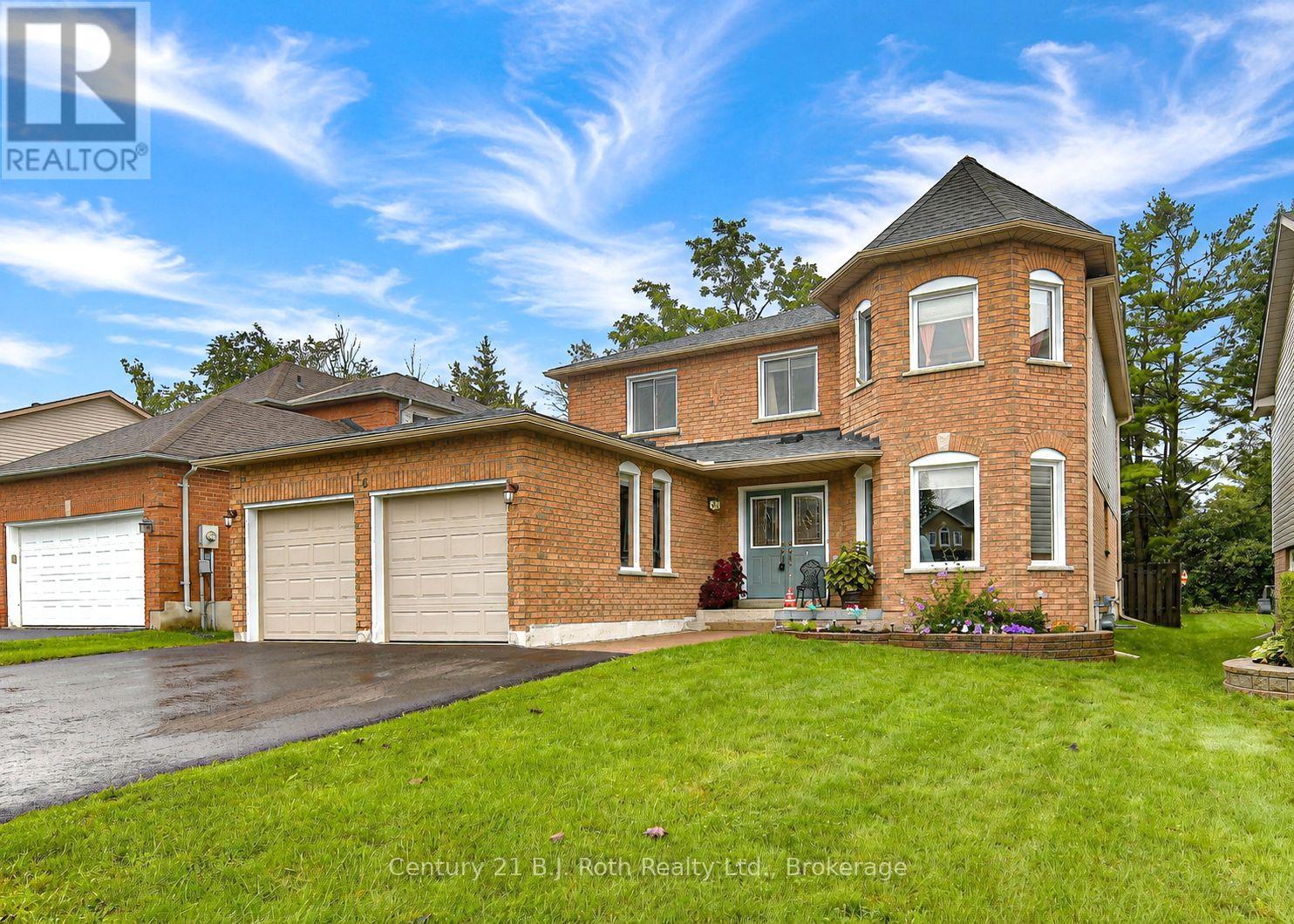 16 FRONTIER AVENUE, Orillia, Ontario