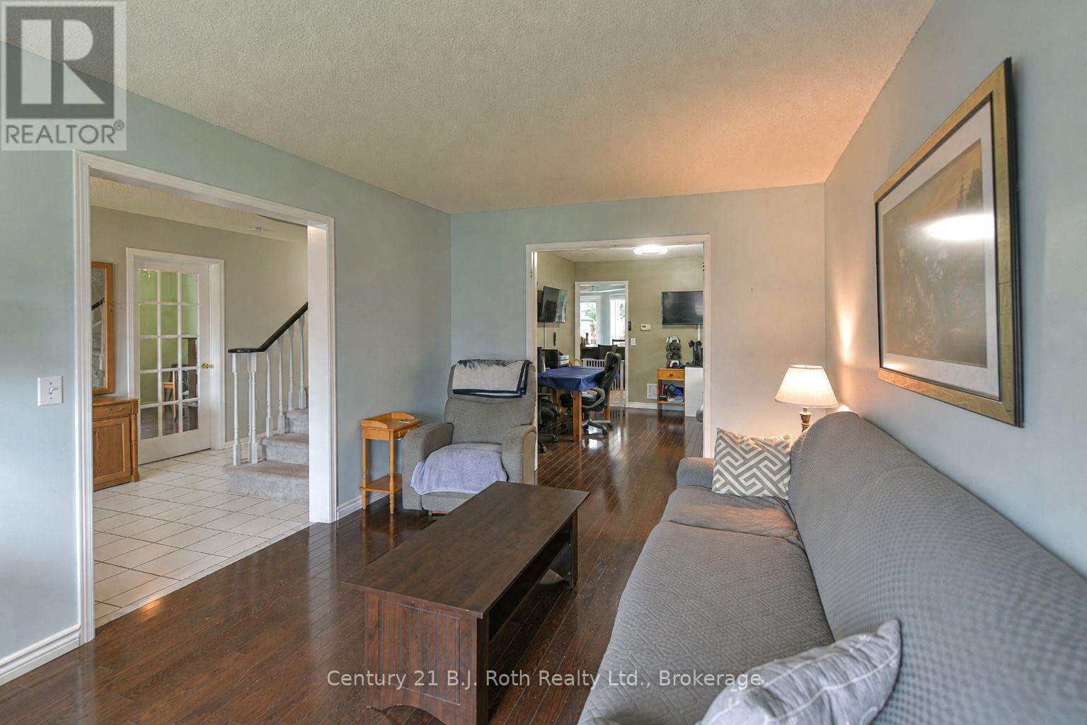16 Frontier Avenue, Orillia, Ontario  L3V 7S8 - Photo 18 - S13710710
