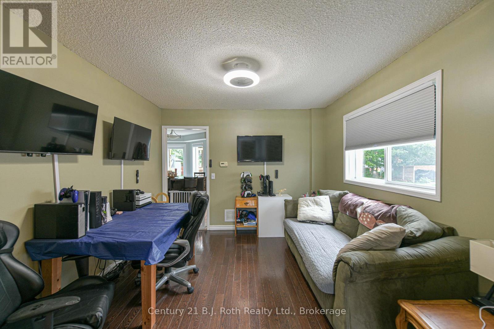 16 Frontier Avenue, Orillia, Ontario  L3V 7S8 - Photo 20 - S13710710