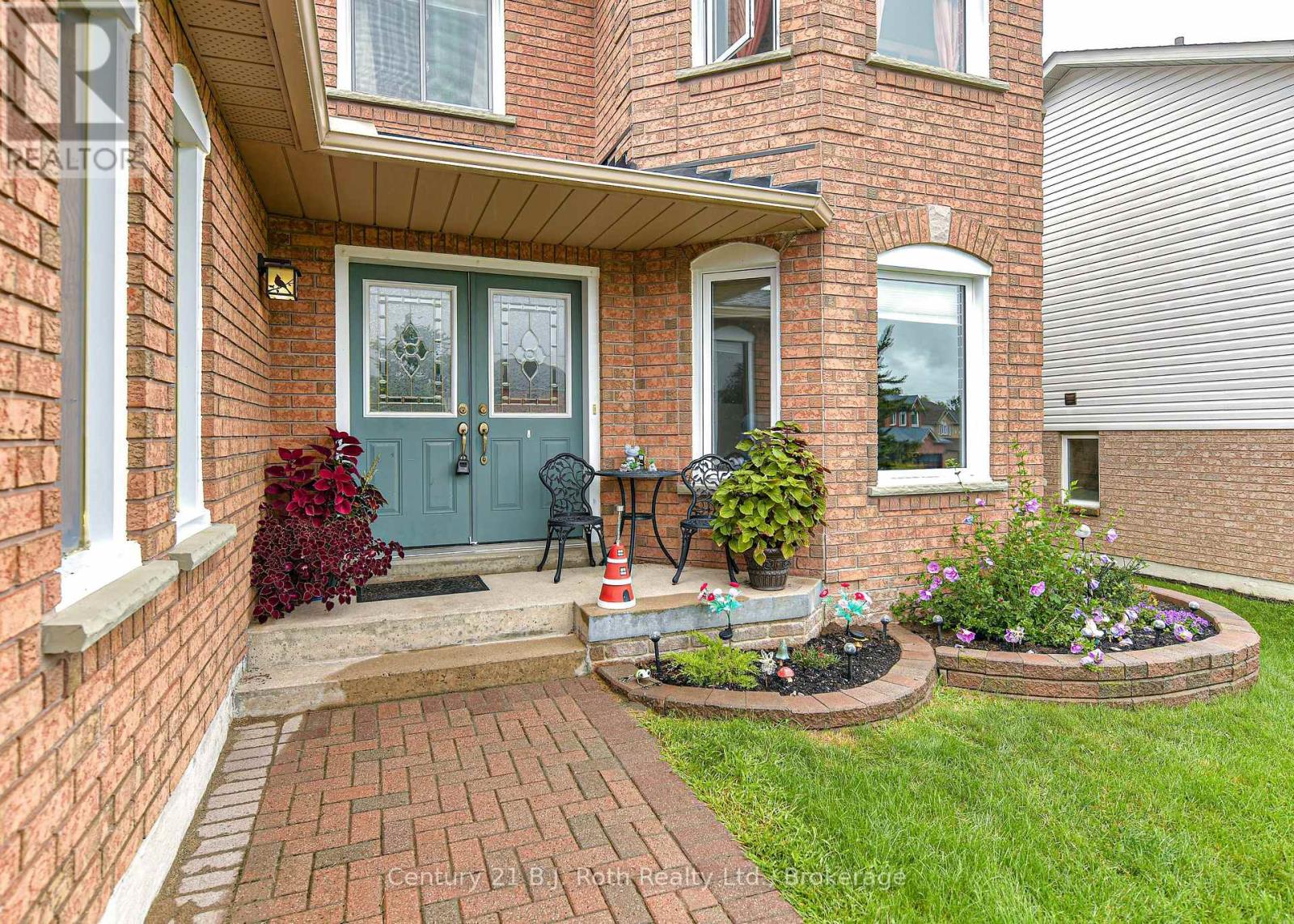 16 Frontier Avenue, Orillia, Ontario  L3V 7S8 - Photo 8 - S13710710