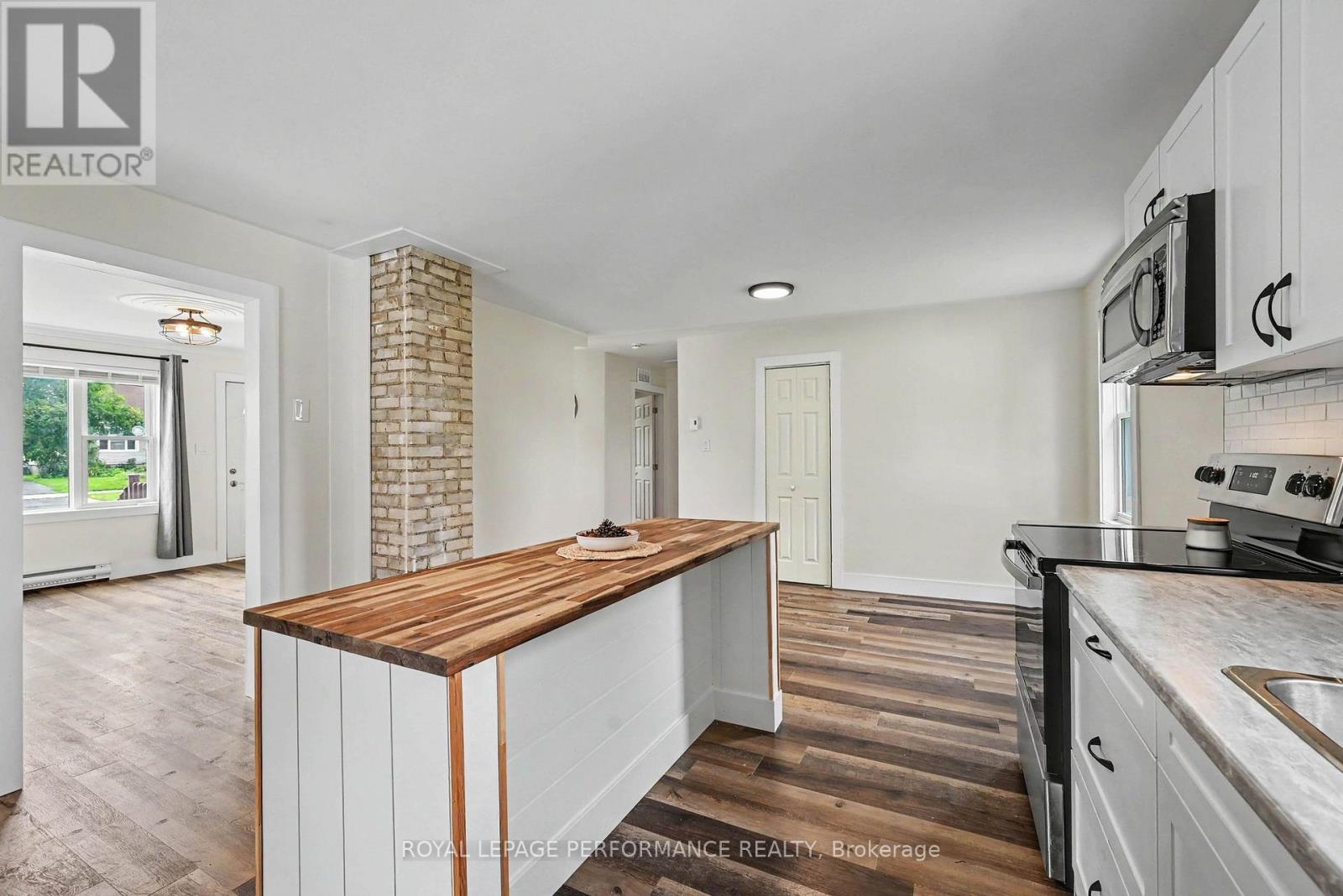 1008 Second Street E, Cornwall, Ontario  K6H 2A9 - Photo 15 - X13710718