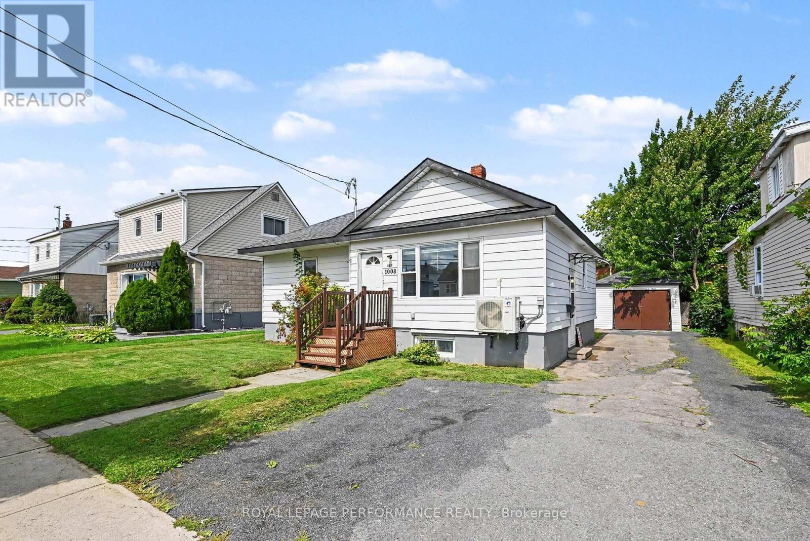 1008 Second Street E, Cornwall, Ontario  K6H 2A9 - Photo 3 - X13710718