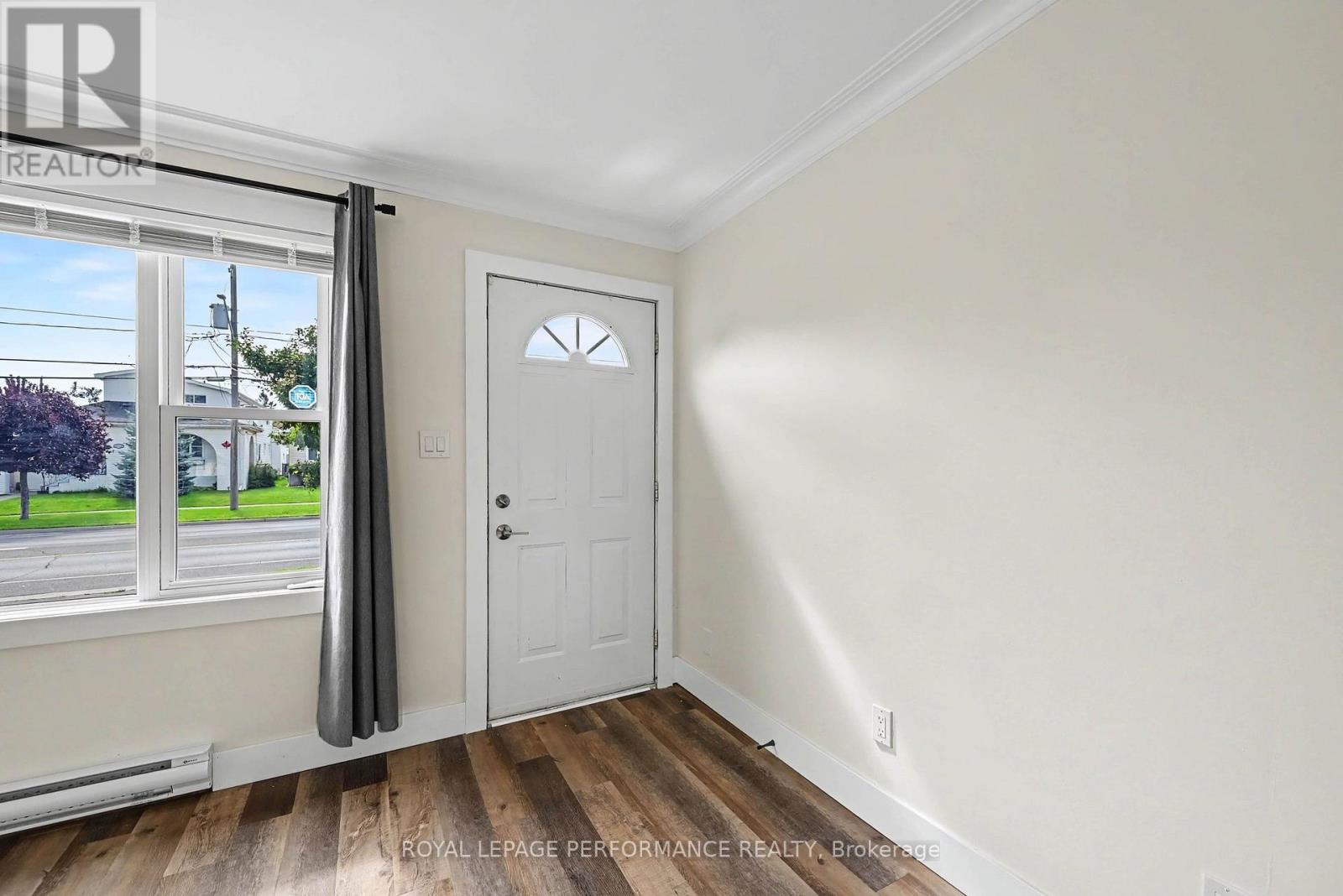 1008 Second Street E, Cornwall, Ontario  K6H 2A9 - Photo 5 - X13710718