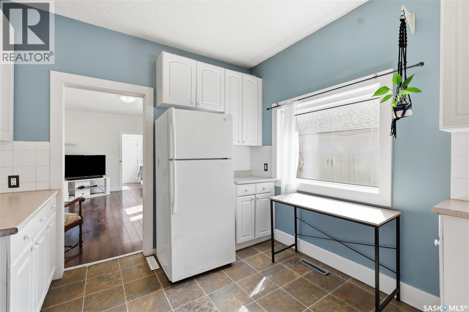 325 M Avenue N, Saskatoon, Saskatchewan  S7L 2S4 - Photo 13 - SK046506
