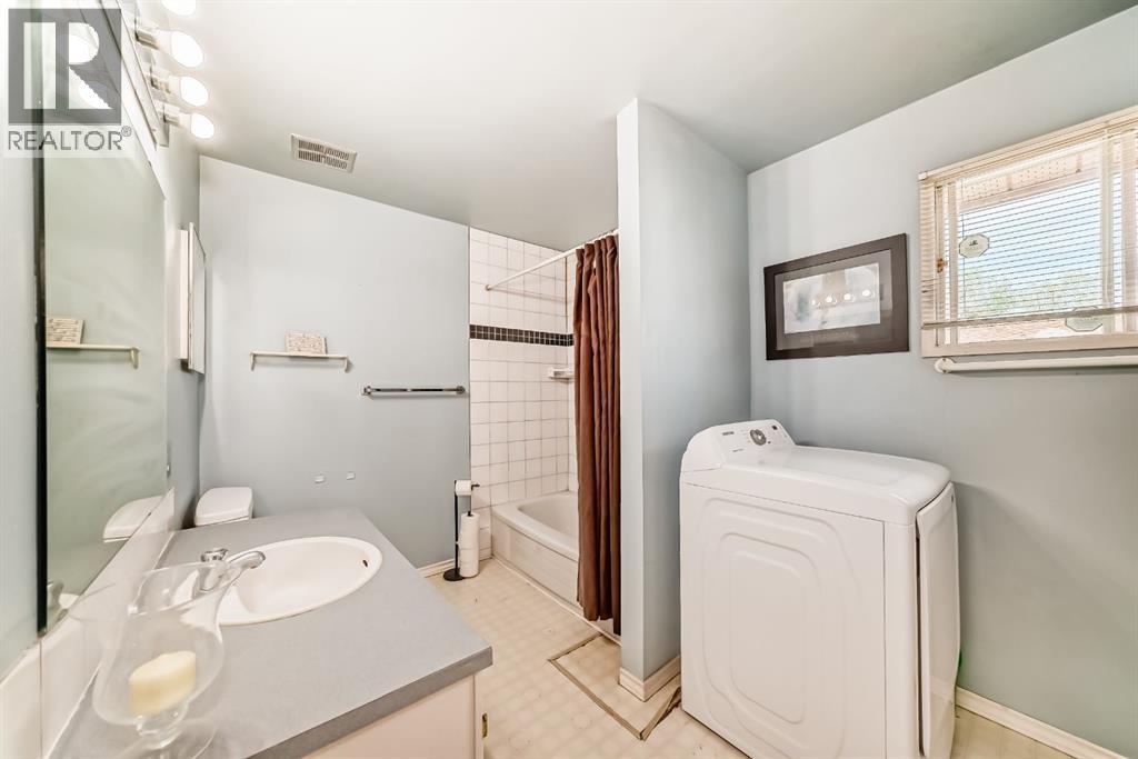 409, 2520 Palliser Drive Sw, Calgary, Alberta  T2V 4S9 - Photo 26 - A2315180
