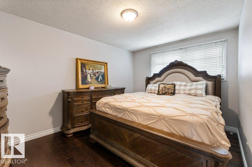 11447 39 Av NW, Edmonton, Alberta  T6J 0M5 - Photo 11 - E4500493