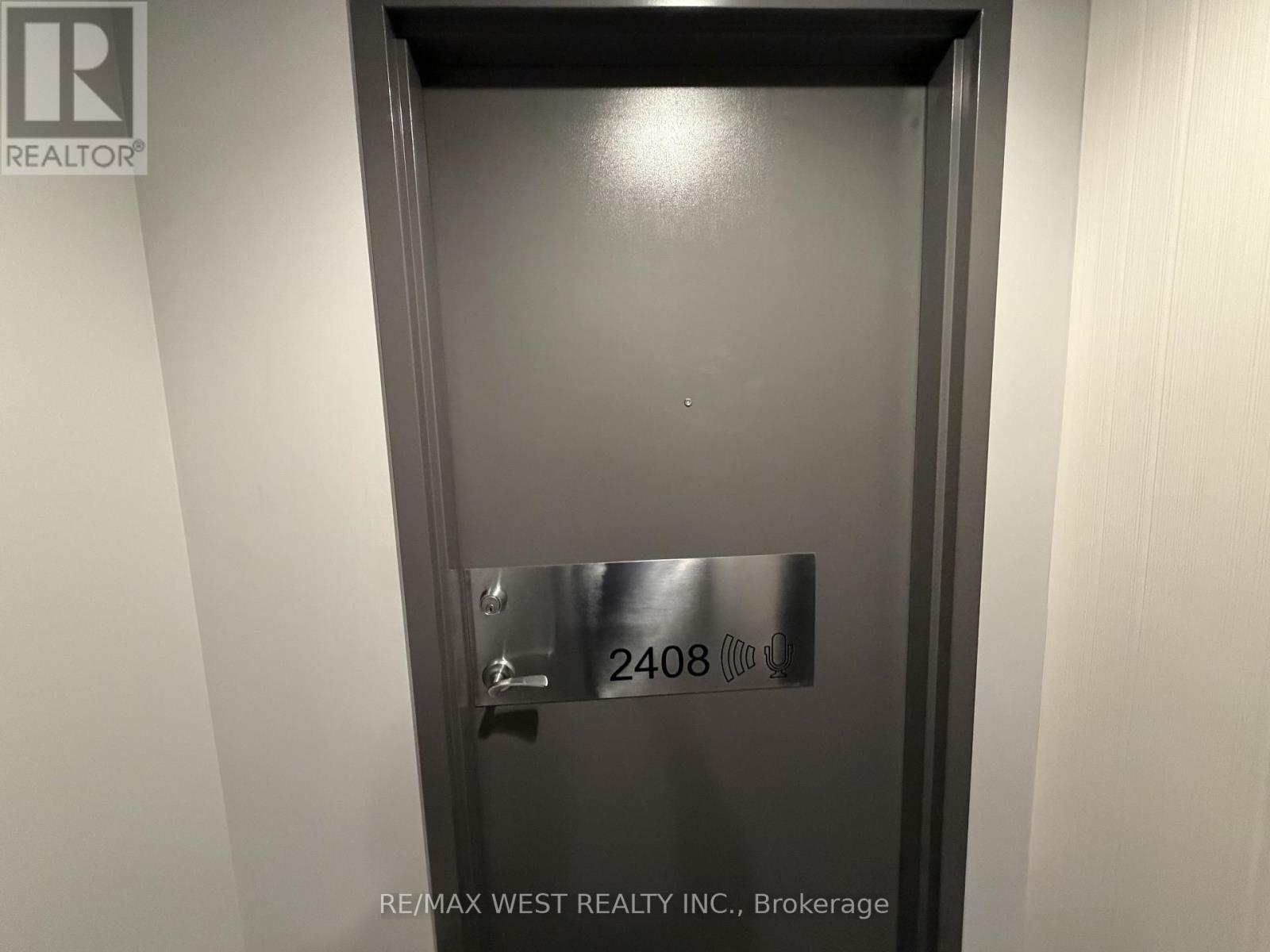 2408 - 281 Mutual Street, Toronto, Ontario  M4Y 3C4 - Photo 2 - C13710702
