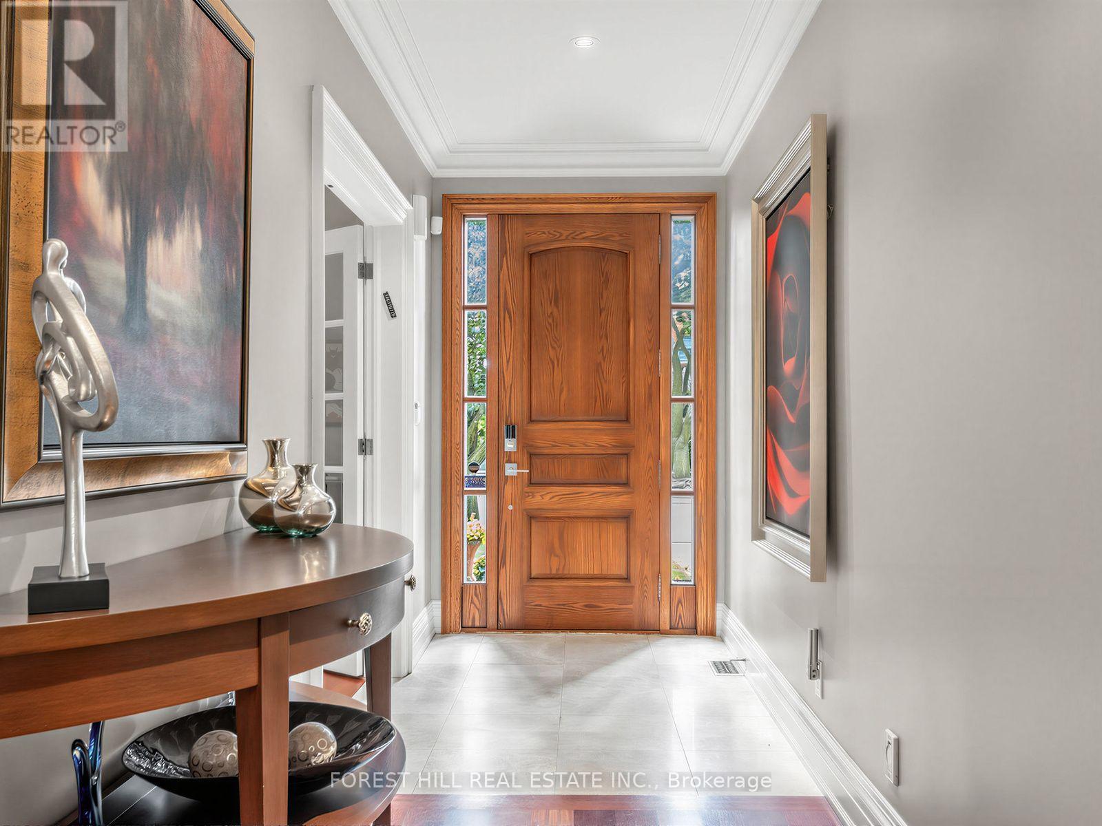 101 King High Avenue, Toronto, Ontario  M3H 3B3 - Photo 2 - C13710732