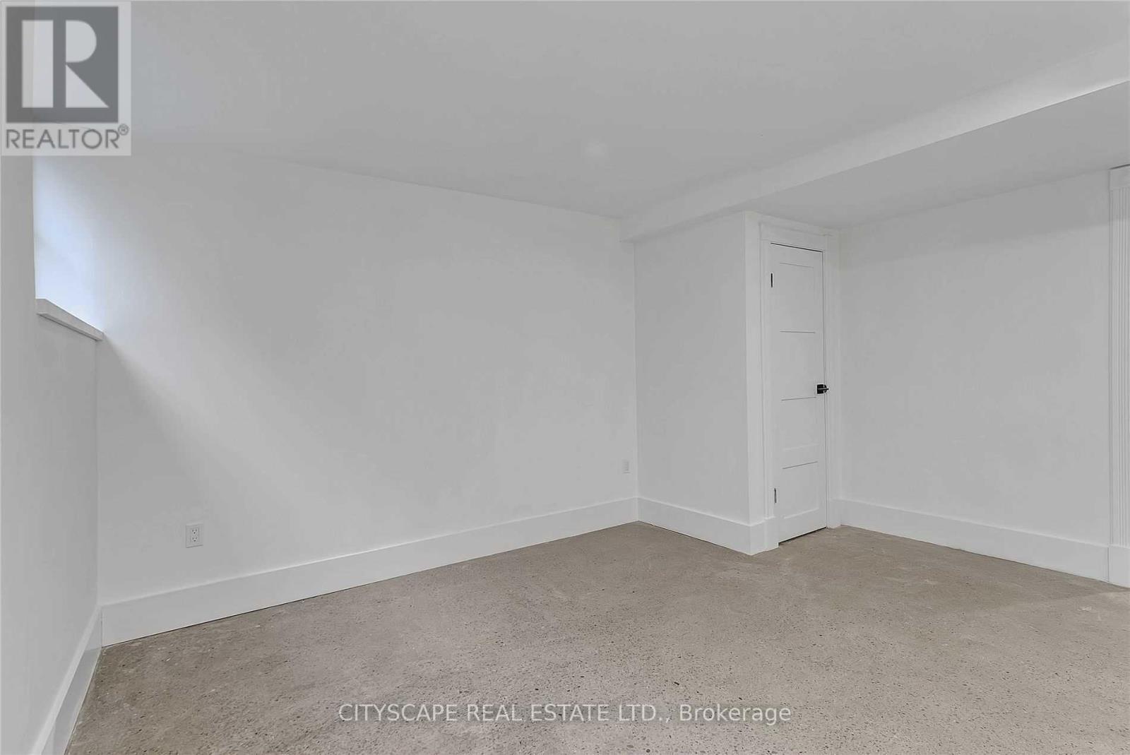 #2 Upper - 180 Strachan Avenue, Toronto, Ontario  M6J 2S9 - Photo 26 - C13710770