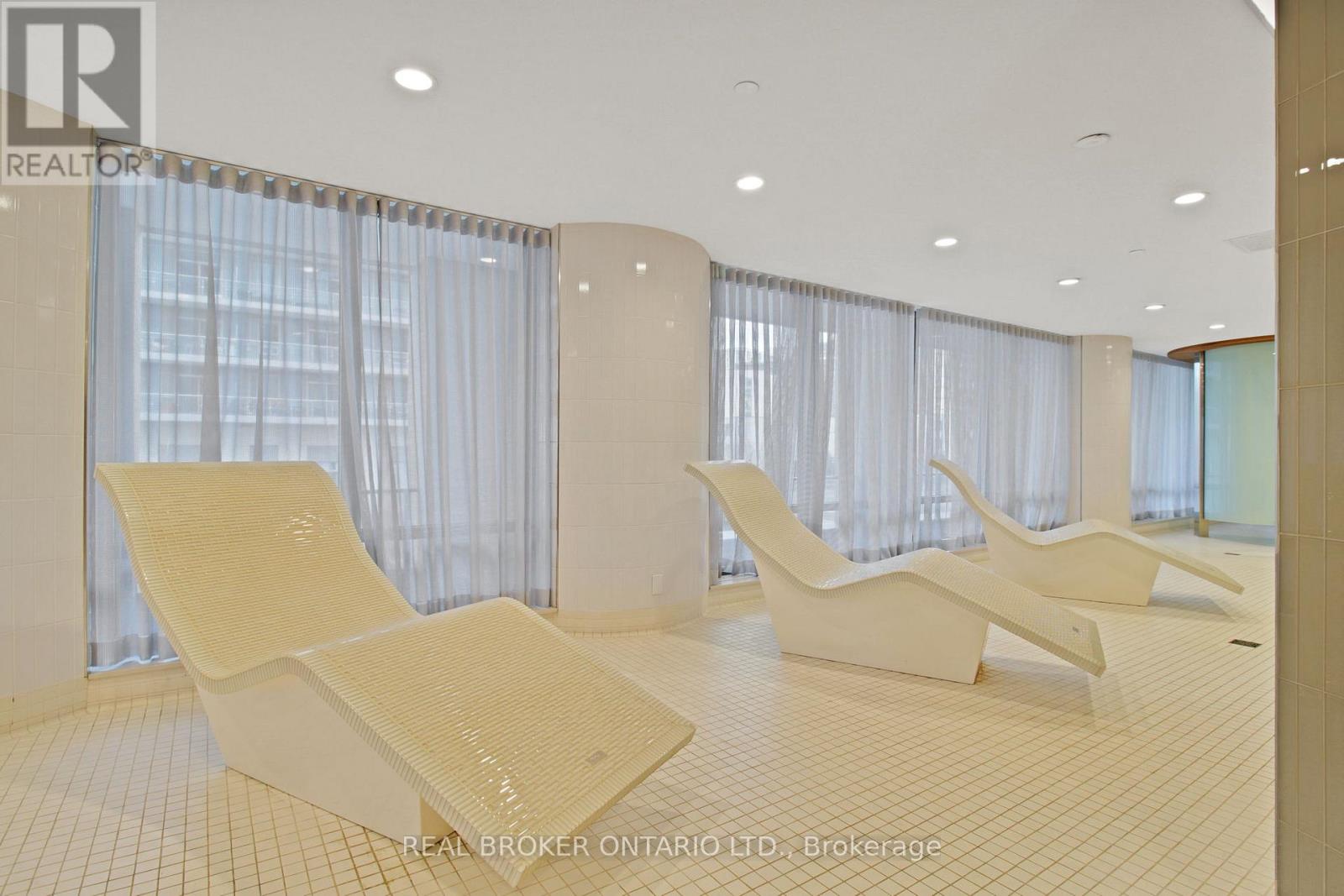 2808 - 56 Forest Manor Road, Toronto, Ontario  M2J 0E5 - Photo 25 - C13710774