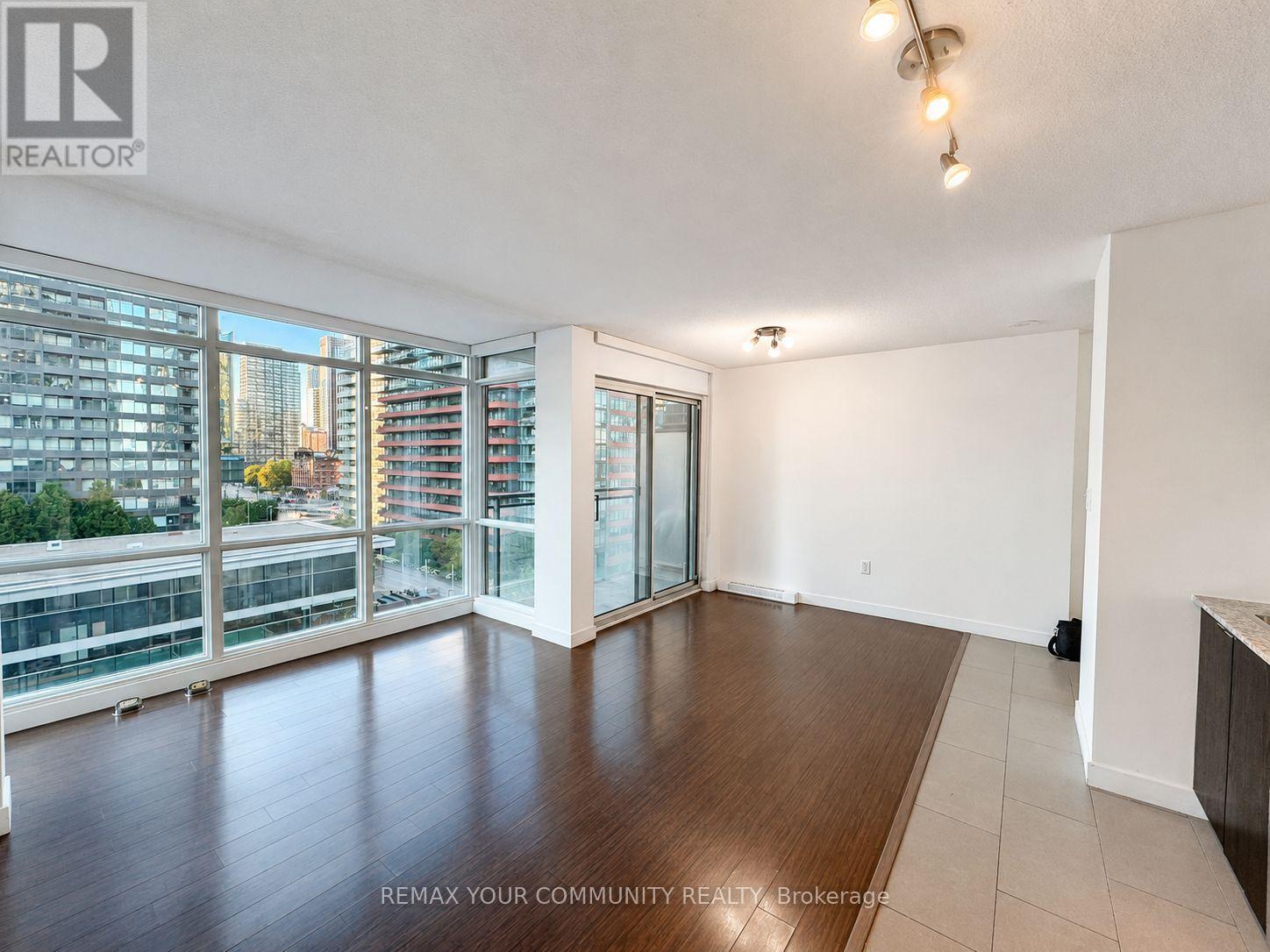 1103 - 15 Fort York Boulevard, Toronto, Ontario  M5V 3Y4 - Photo 4 - C13710788