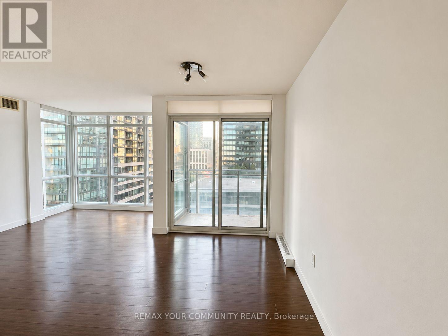 1103 - 15 Fort York Boulevard, Toronto, Ontario  M5V 3Y4 - Photo 5 - C13710788