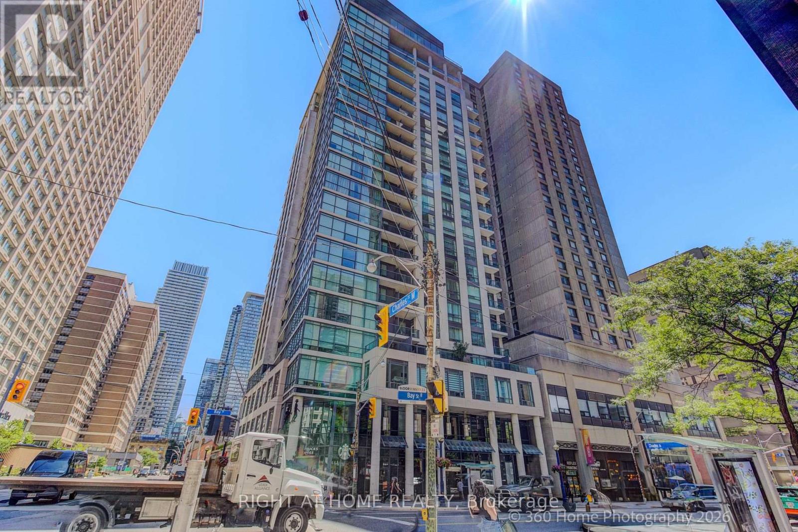 1907 - 1121 BAY STREET, Toronto, Ontario