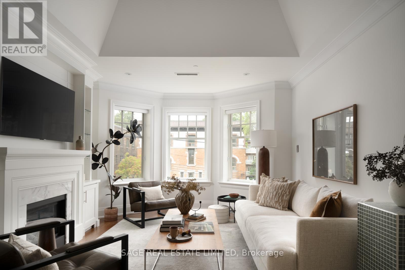 3D - 319 LONSDALE ROAD, Toronto, Ontario