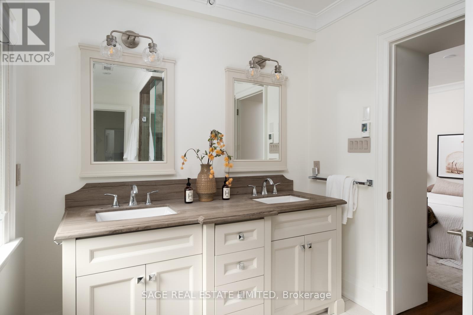 3d - 319 Lonsdale Road, Toronto, Ontario  M4V 1X3 - Photo 27 - C13710854