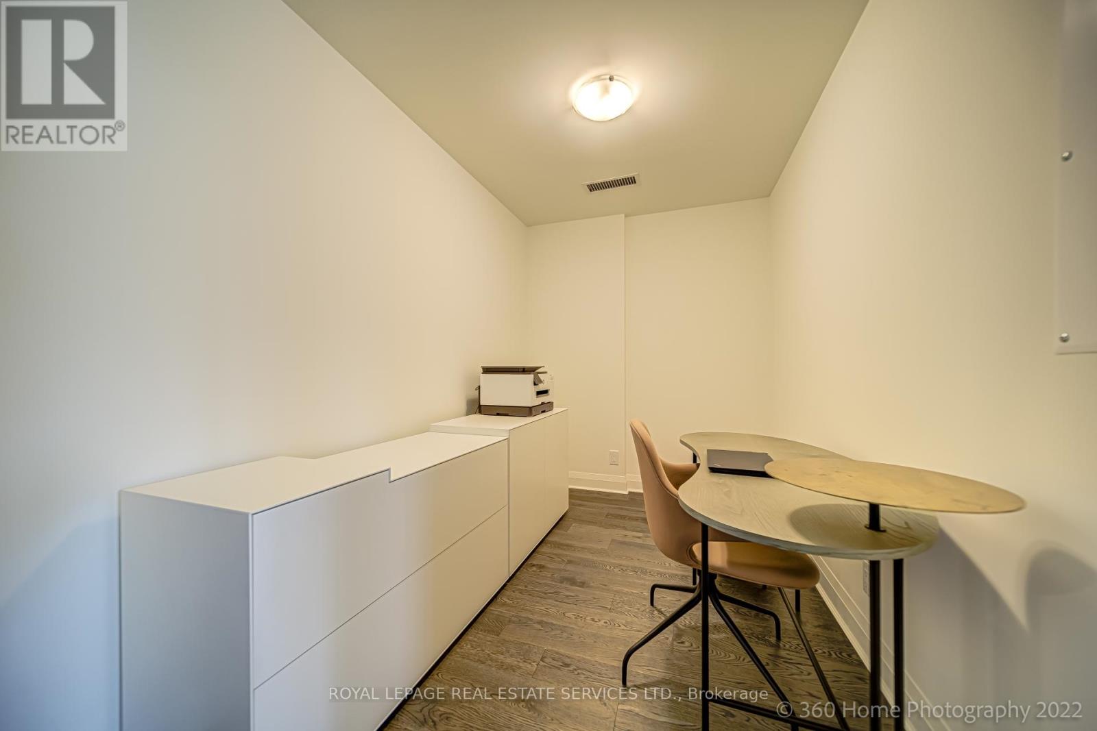 405 - 151 Avenue Road, Toronto, Ontario M5R 2H7 - Photo 17 - C13710890