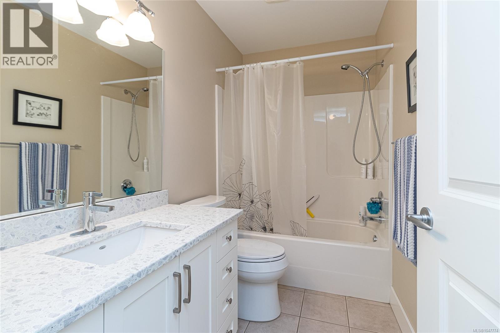 376 Sylvia St, Victoria, British Columbia  V8V 1C6 - Photo 29 - 1047774