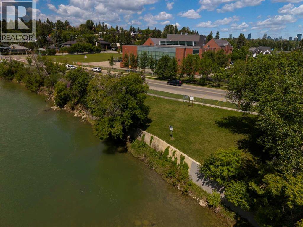 715 Sifton Boulevard Sw, Calgary, Alberta  T2T 2K8 - Photo 5 - A2324054