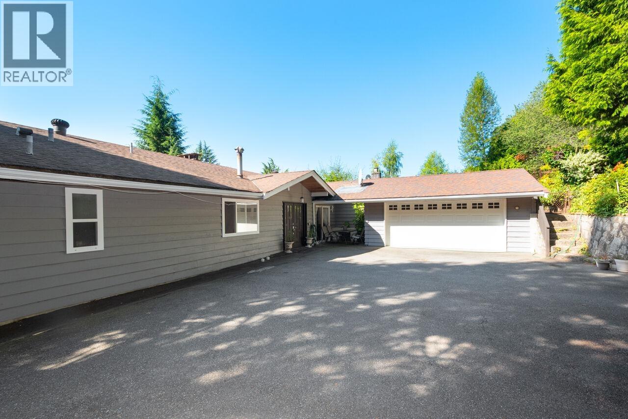 1181 Chartwell Drive, West Vancouver, British Columbia  V7S 2R1 - Photo 4 - R3157980