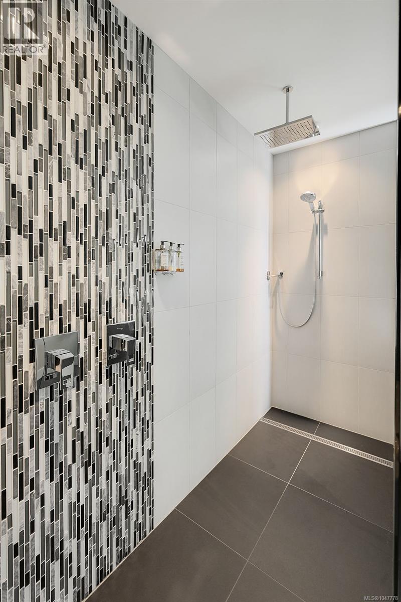 105 2245 James White Blvd, Sidney, British Columbia  V8L 1Z5 - Photo 41 - 1047778