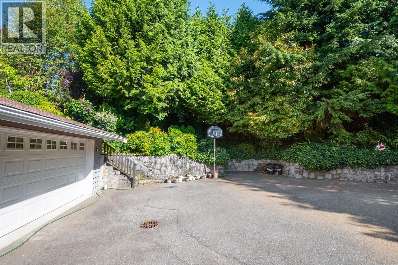 1181 Chartwell Drive, West Vancouver, British Columbia  V7S 2R1 - Photo 33 - R3157980