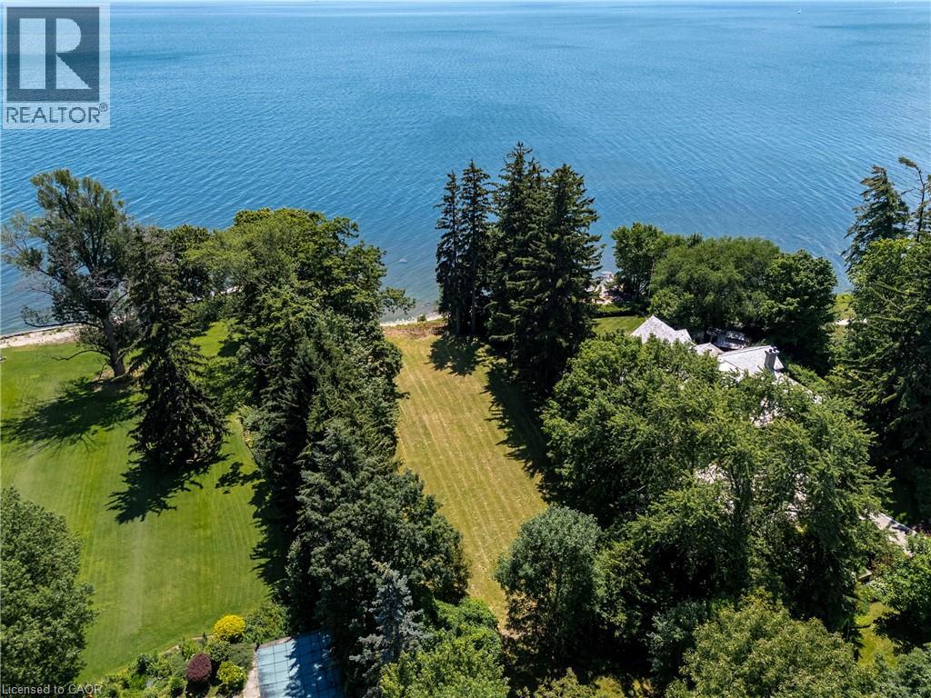 2288 CHANCERY Lane W, Oakville, Ontario