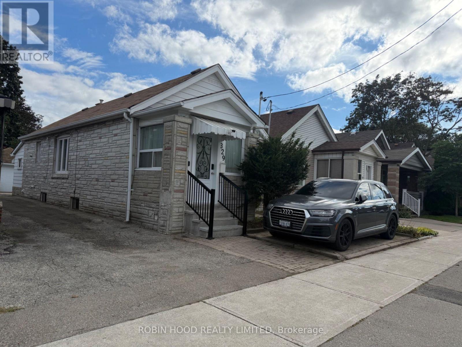 329 O'CONNOR DRIVE, Toronto, Ontario