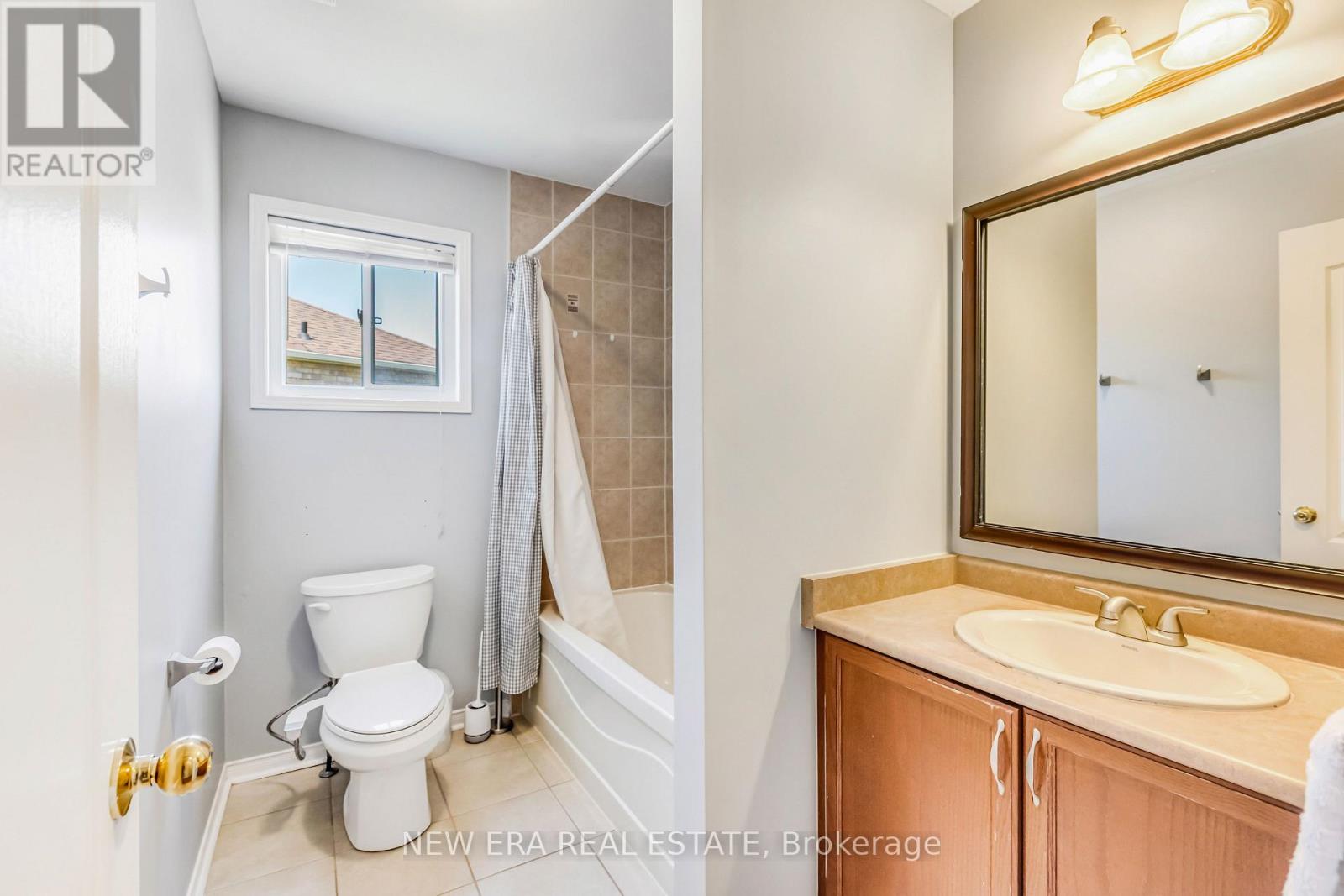 11 Warnford Circle, Ajax, Ontario  L1T 0J6 - Photo 18 - E13710722