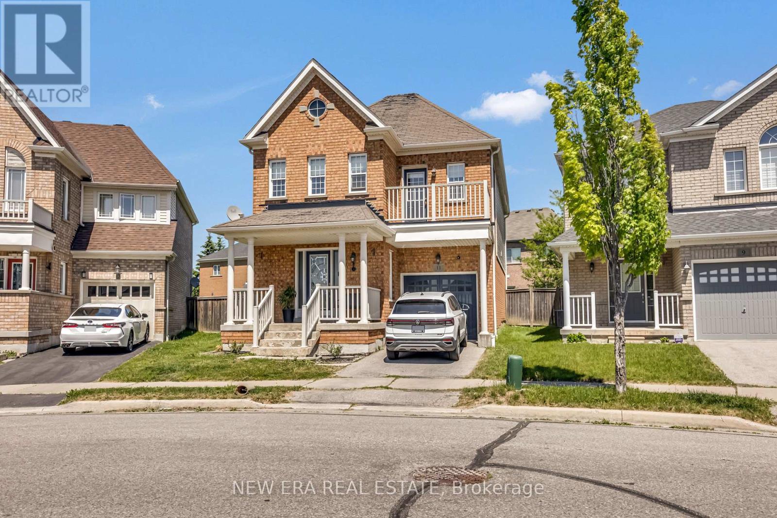 11 Warnford Circle, Ajax, Ontario  L1T 0J6 - Photo 2 - E13710722