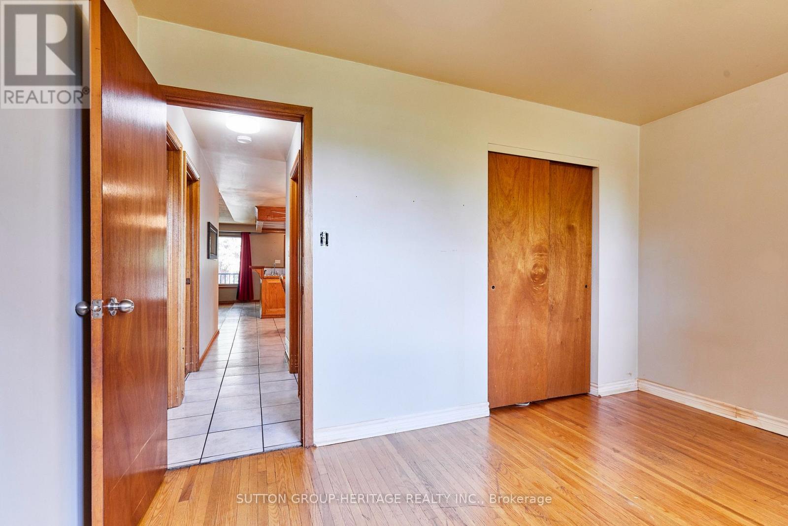 208 Farewell Street, Oshawa, Ontario  L1H 6L7 - Photo 17 - E13710758