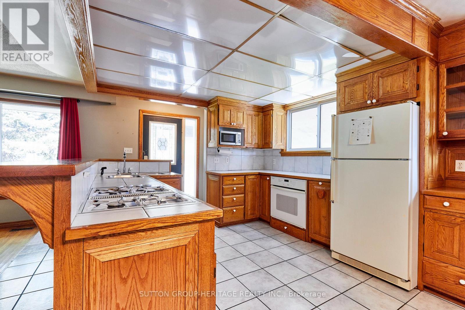 208 Farewell Street, Oshawa, Ontario  L1H 6L7 - Photo 6 - E13710758