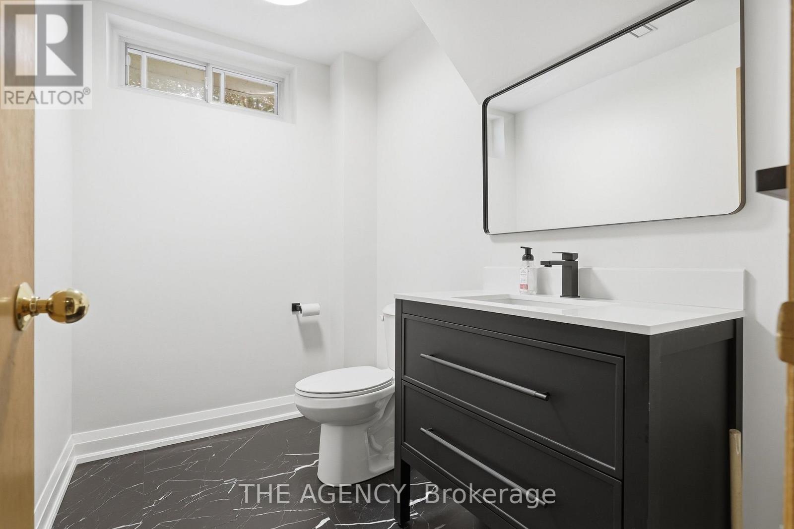 364 Adelaide Avenue E, Oshawa, Ontario  L1G 2A1 - Photo 26 - E13710776