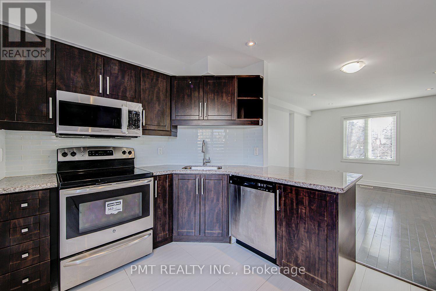 14 Coventry Street, Toronto, Ontario  M1L 0H1 - Photo 12 - E13710816