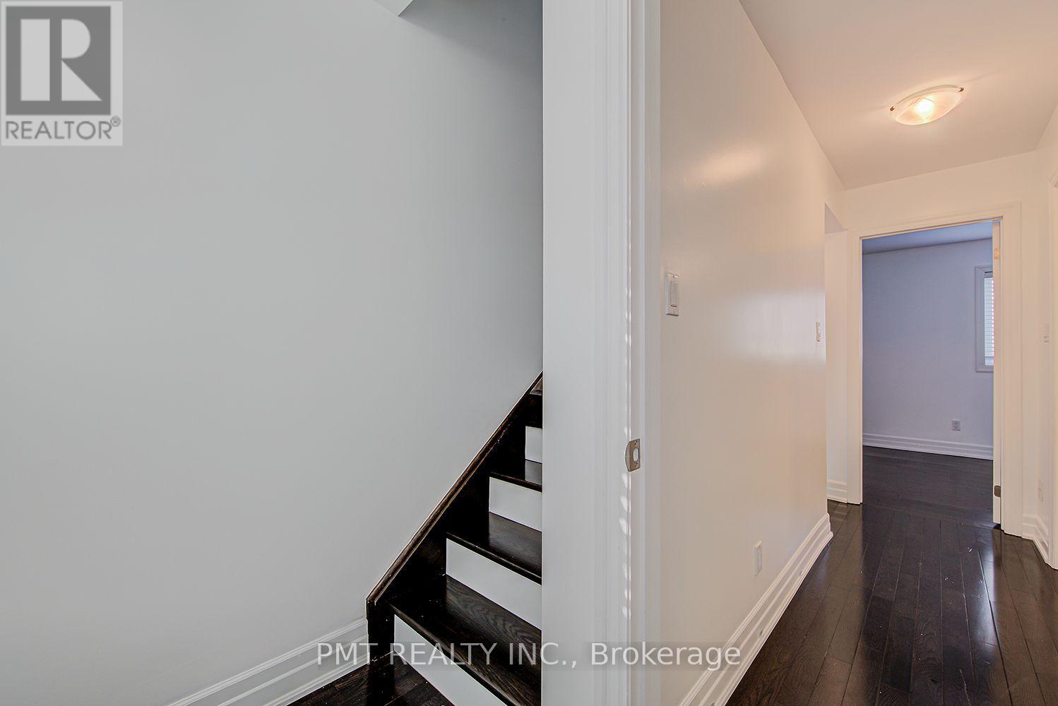 14 Coventry Street, Toronto, Ontario  M1L 0H1 - Photo 24 - E13710816